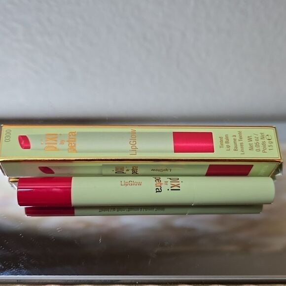 Pixi by Petra LipGlow Tinted Lip Balm Ruby - Picture 10 of 10
